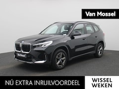 BMW X1 - xDrive25e | Automaat | LMV | Parkeer sensoren | Virtual cockpit | Camera | Climate control