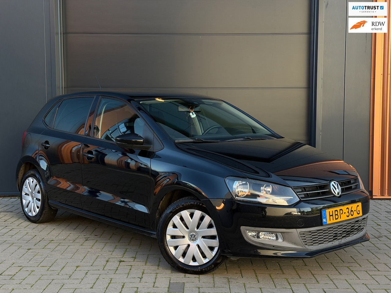 Volkswagen Polo - 1.2-12V Trendline|Stoelverwarming|Cruise Control|Park.Sensoren|Airco|Elek. Ramen - AutoWereld.nl