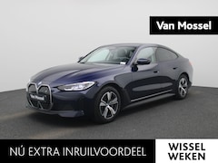 BMW i4 - eDrive40 | Automaat | Apple Carplay | Camera | Parkeersensoren | Harman/Kardon |