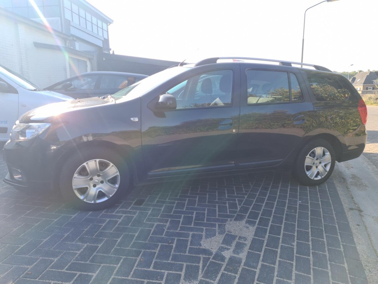 Dacia Logan MCV - 0.9 TCe Laureate 0.9 TCe Laureate - AutoWereld.nl