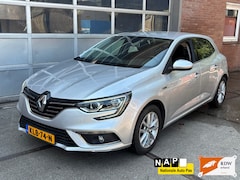 Renault Mégane - 1.2 TCe Life, 130 pk, NAVI, CRUISE, CLIMAT, TREKHAAK