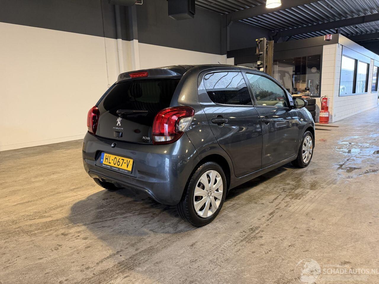 Peugeot 108 - 1.0 e-VTi Active TOP! 1.0 e-VTi Active TOP!