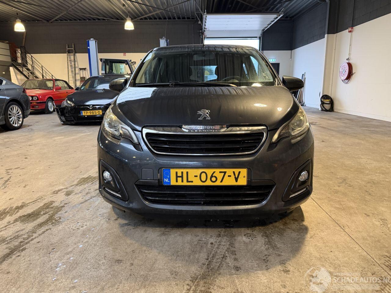Peugeot 108 - 1.0 e-VTi Active TOP! 1.0 e-VTi Active TOP!