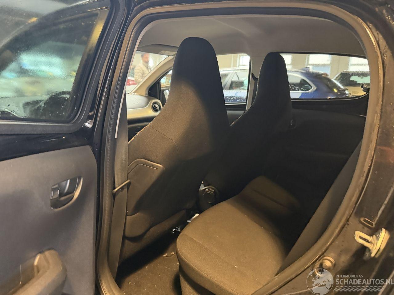 Citroën C1 - 1.0 e-VTi Shine 1.0 e-VTi Shine