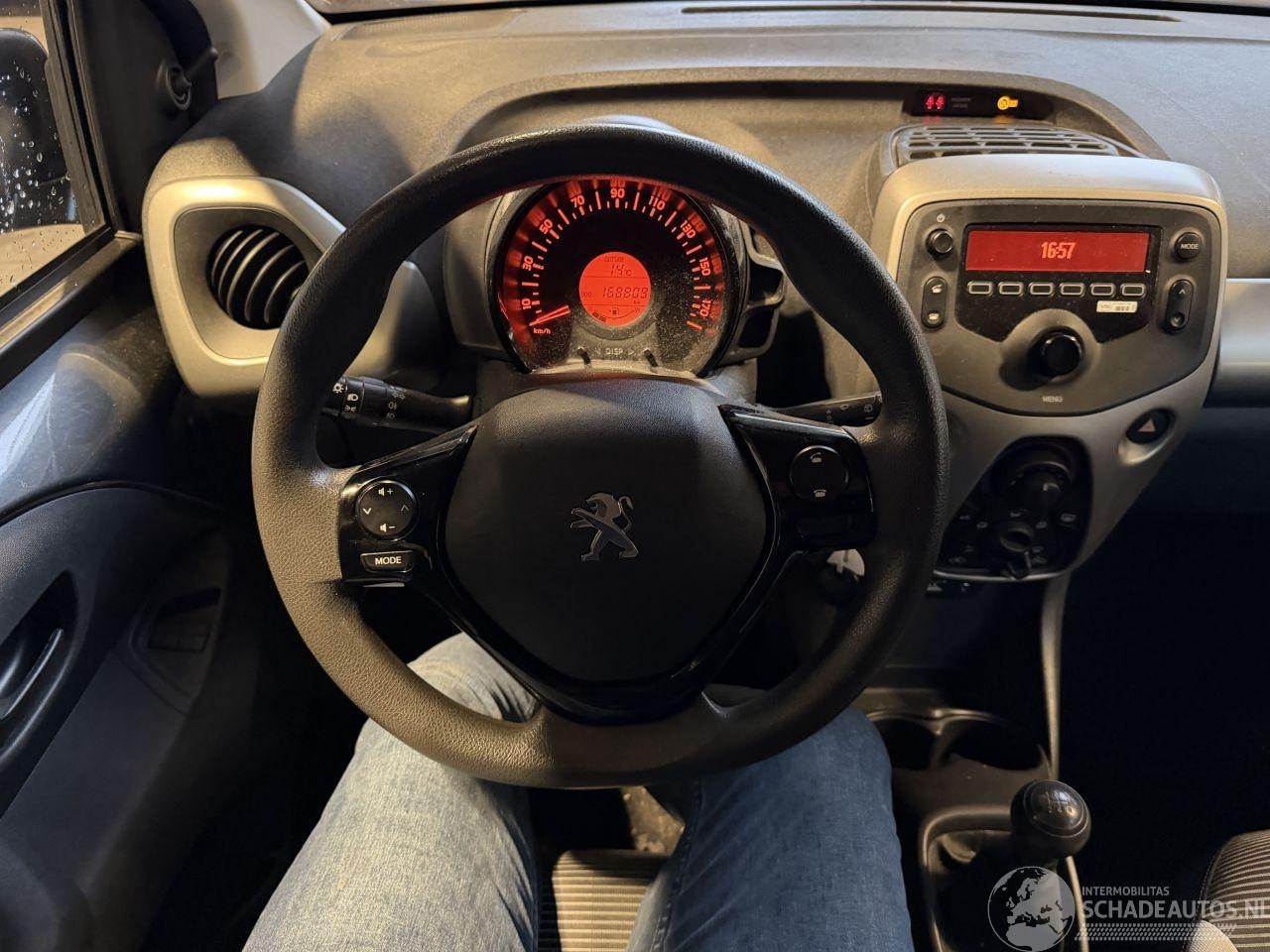 Peugeot 108 - 1.0 e-VTi Active TOP! 1.0 e-VTi Active TOP!