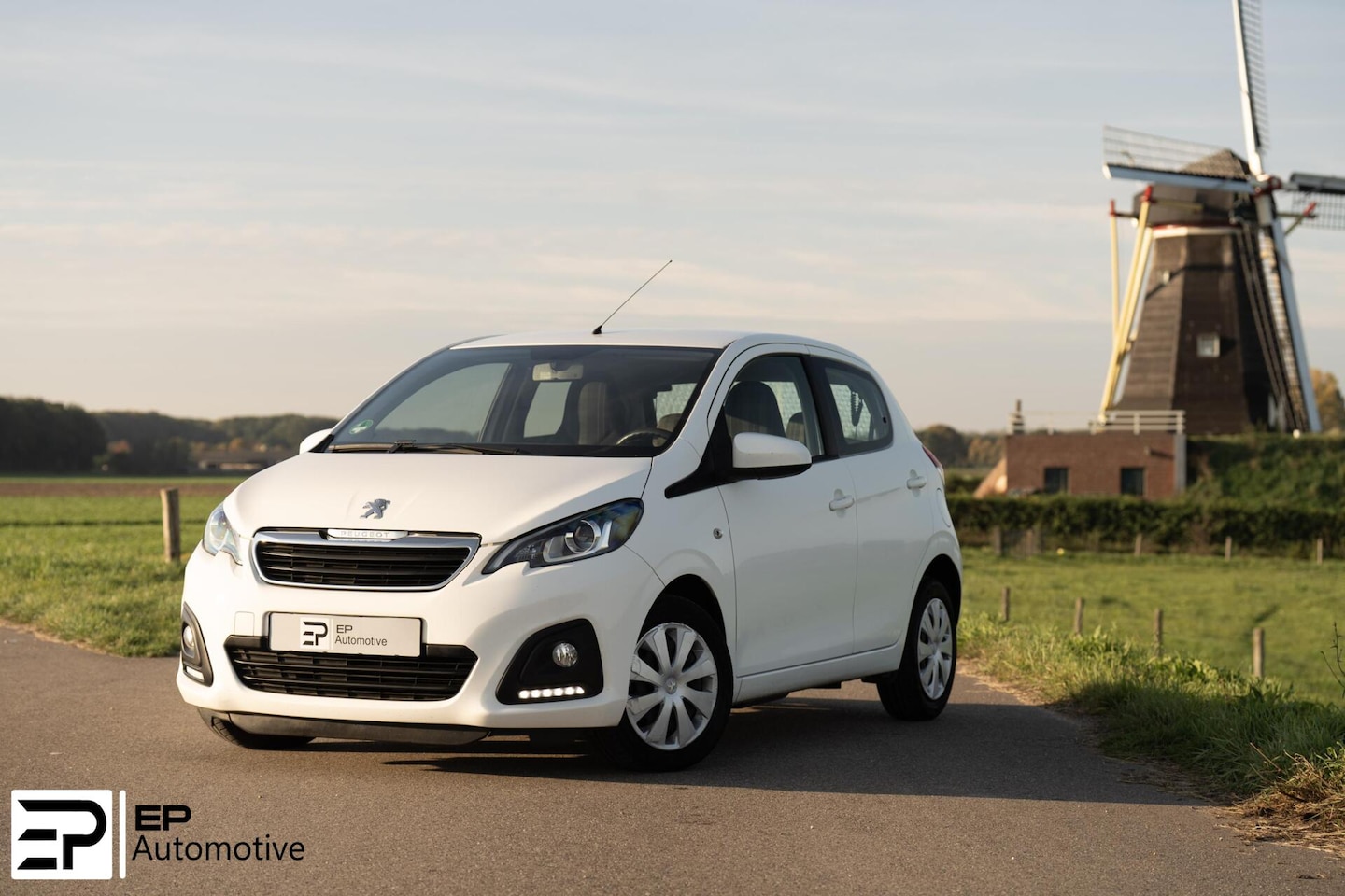 Peugeot 108 - 1.0 e-VTi|Airco|All-Season Banden|Grote beurd| - AutoWereld.nl