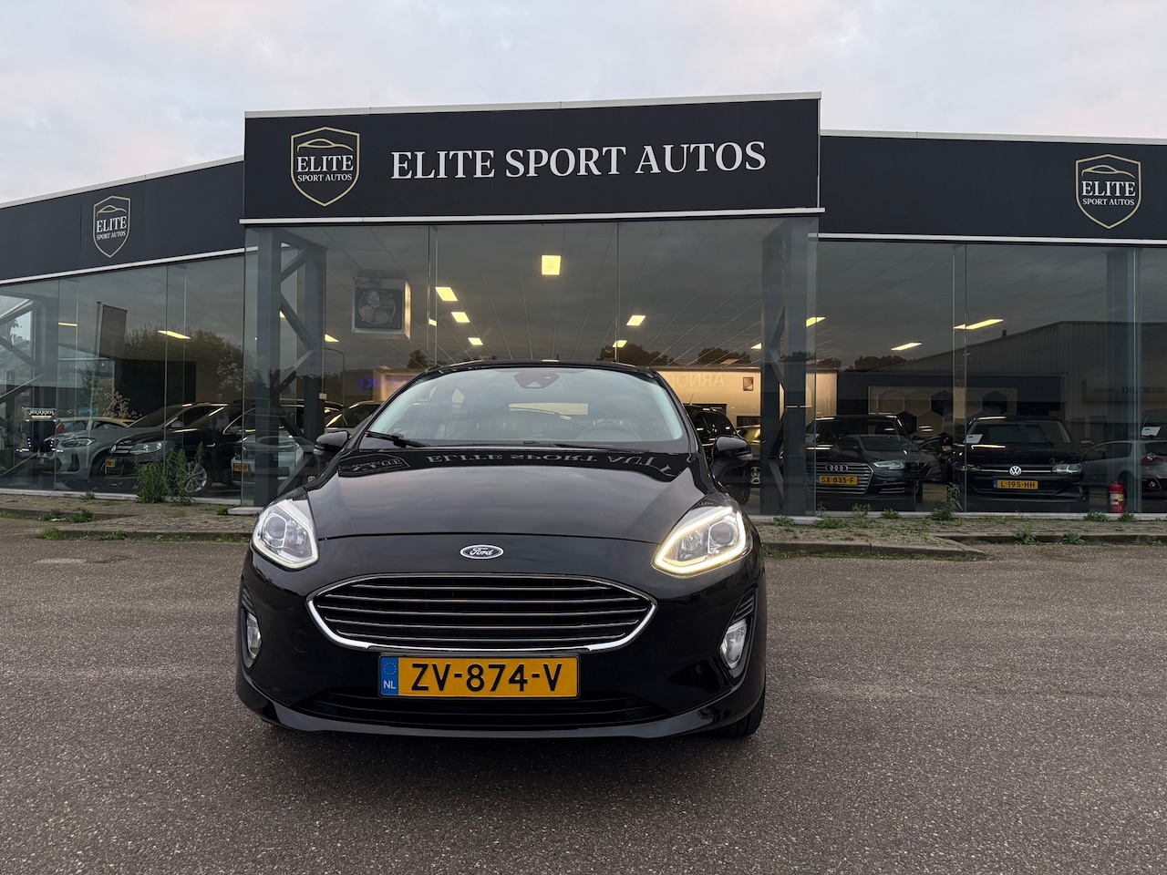 Ford Fiesta - 1.1 Trend I 6 maanden Garantie I Parkeersensor achter I - AutoWereld.nl
