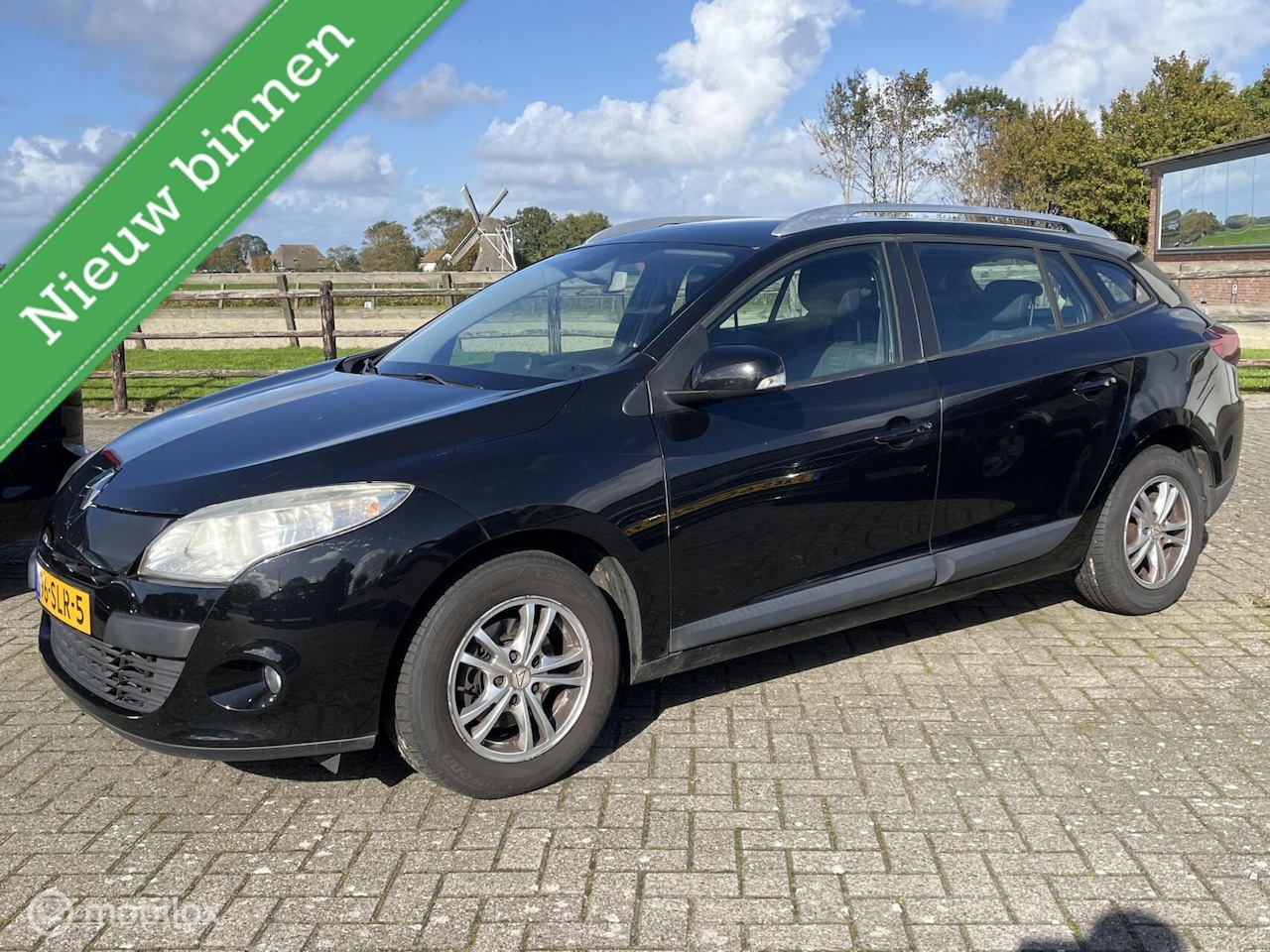 Renault Mégane Estate - 1.5 dCi Dynamique euro 5 - AutoWereld.nl