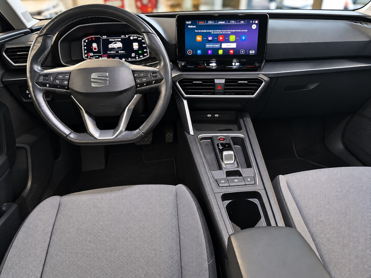 SEAT Leon - 1.0 eTSI Style Business Intense | BINNENKORT VERWACHT - AutoWereld.nl