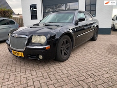 Chrysler 300C - 3.5 V6 Bj 2008, Leer, APK TOT 07-2027 inruil is mogelijk