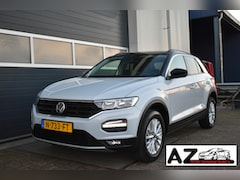 Volkswagen T-Roc - 1.5 TSI Style automaat