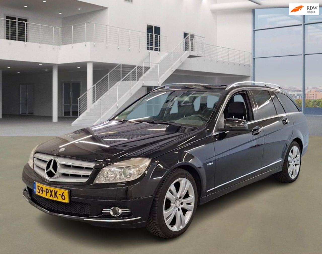 Mercedes-Benz C-klasse Estate - 180 CGI BlueEFFICIENCY Business Class Avantgarde AUT PANO NAVI PSENSOR CRUISE TREKHAAK 2 X - AutoWereld.nl