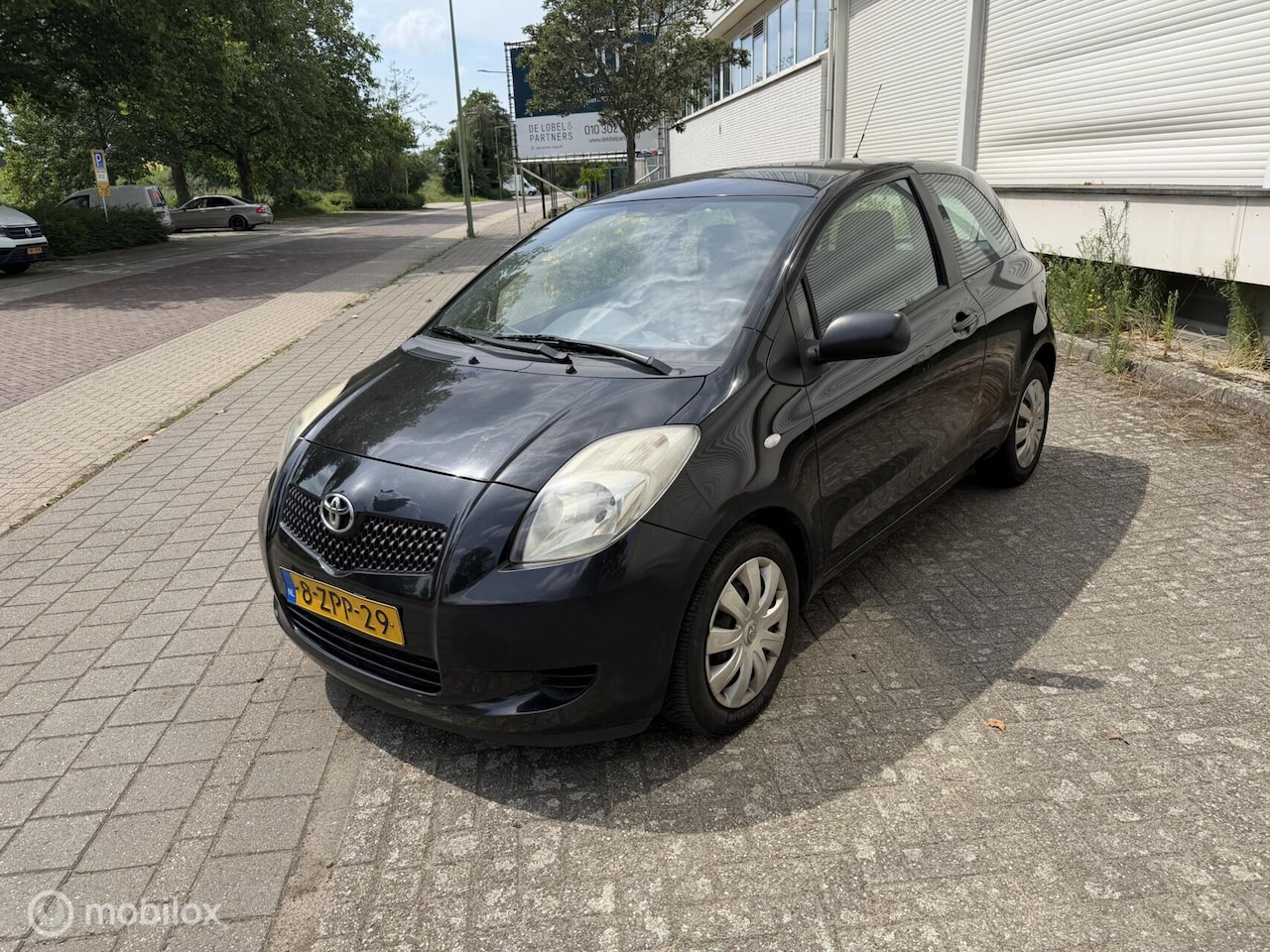 Toyota Yaris - 1.3 VVTi Terra Airco APK - AutoWereld.nl