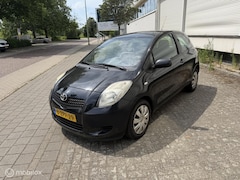 Toyota Yaris - 1.3 VVTi Terra Airco APK