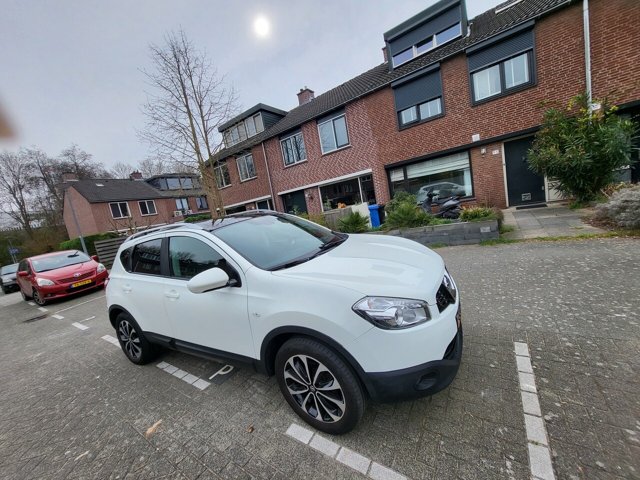 Nissan Qashqai - 1.6 Connect Edition - AutoWereld.nl