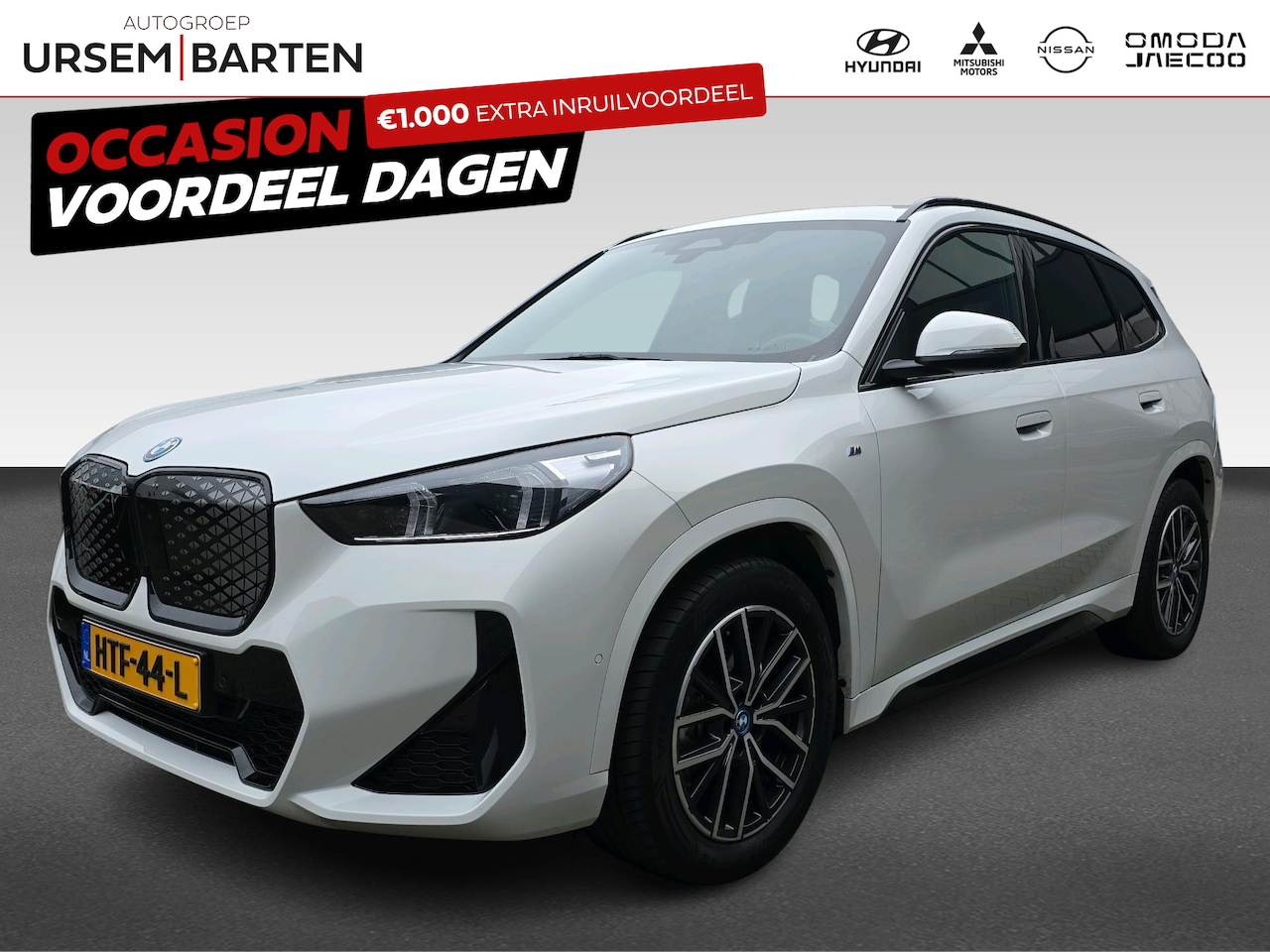 BMW iX1 - eDrive20 67 kWh | M-Pakket | Stoelverwarming | Carplay/Androidauto | Achteruitrijcamera | - AutoWereld.nl