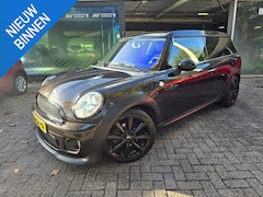 MINI Clubman - 1.6 Cooper Chili | NIEUWE APK | PANO DAK | LEDER | NW KOPPELING |
