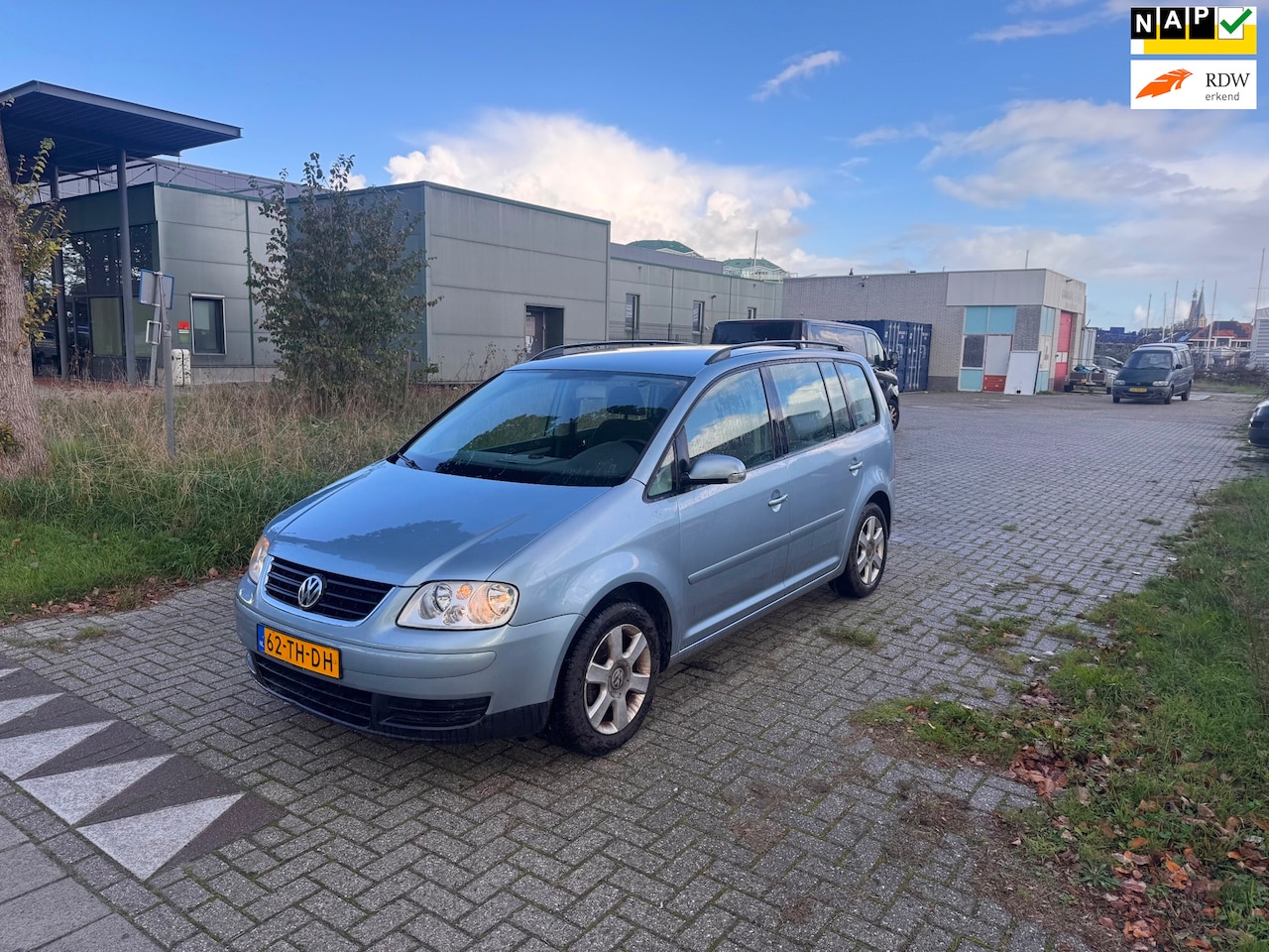 Volkswagen Touran - 1.4 TSI Business 1.4 TSI Business - AutoWereld.nl