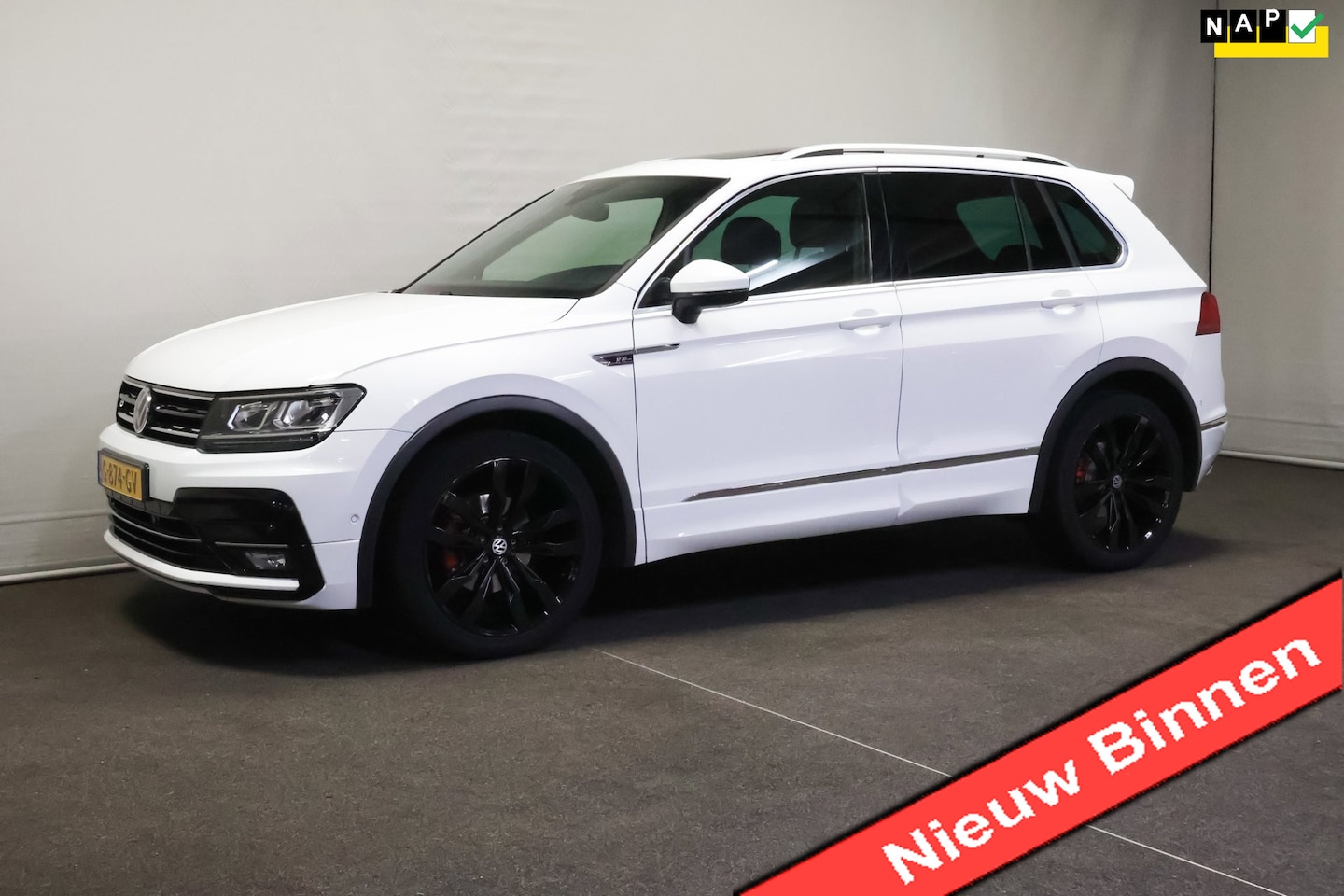 Volkswagen Tiguan - 1.5 TSI ACT Highline Business R 1.5 TSI ACT Highline Business R - AutoWereld.nl