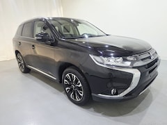 Mitsubishi Outlander - 2.0 PHEV Instyle+ 4WD149Kw Bjr.2018