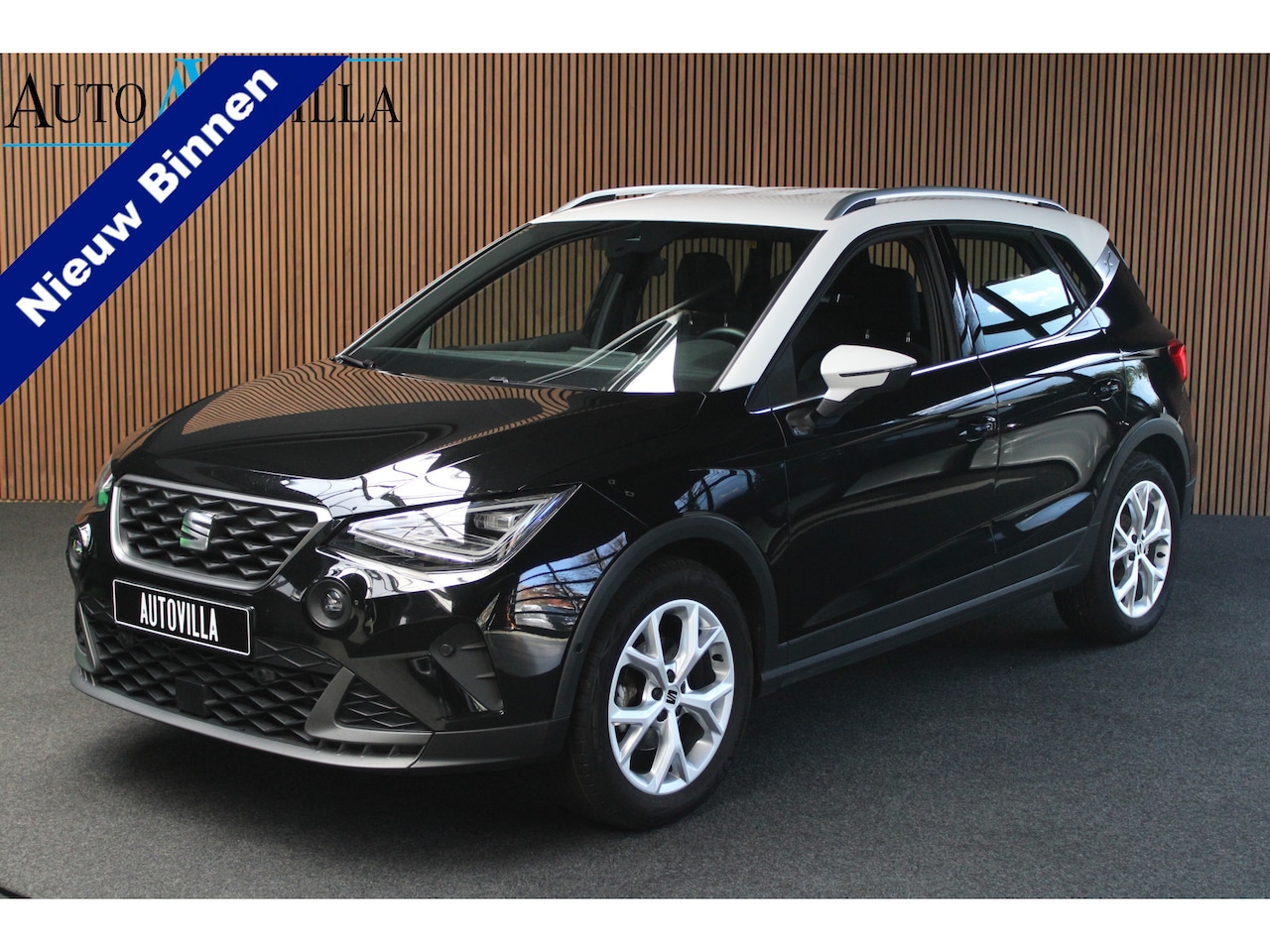 SEAT Arona - 1.5 TSI FR Navi Camera Virtual LM velgen PDC Climate LM velgen Stoelverwarming Carplay - AutoWereld.nl