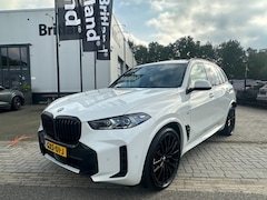 BMW X5 - xDrive50e M-sport bj2023 BTW *Pano *Head-up *22inch *Trekhaak