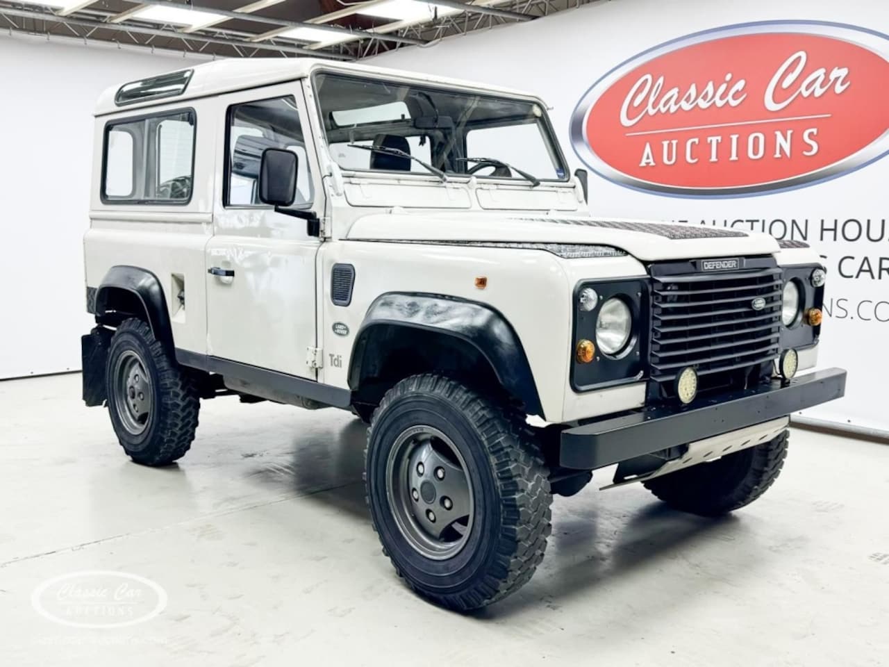 Land Rover Defender - 2.5 TDI 90 - ONLINE AUCTION - AutoWereld.nl