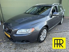 Volvo V70 - 1.6 T4 Summum Navi Trekhaak