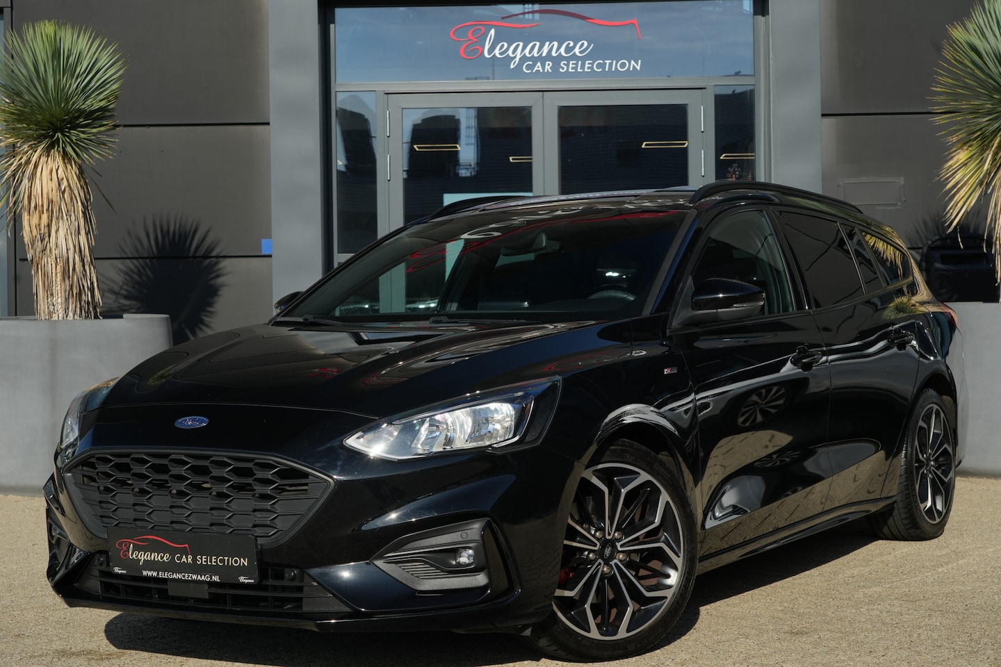 Ford Focus Wagon - 1.5 EcoBoost ST Line Business 1.5 EcoBoost ST-Line Business - AutoWereld.nl