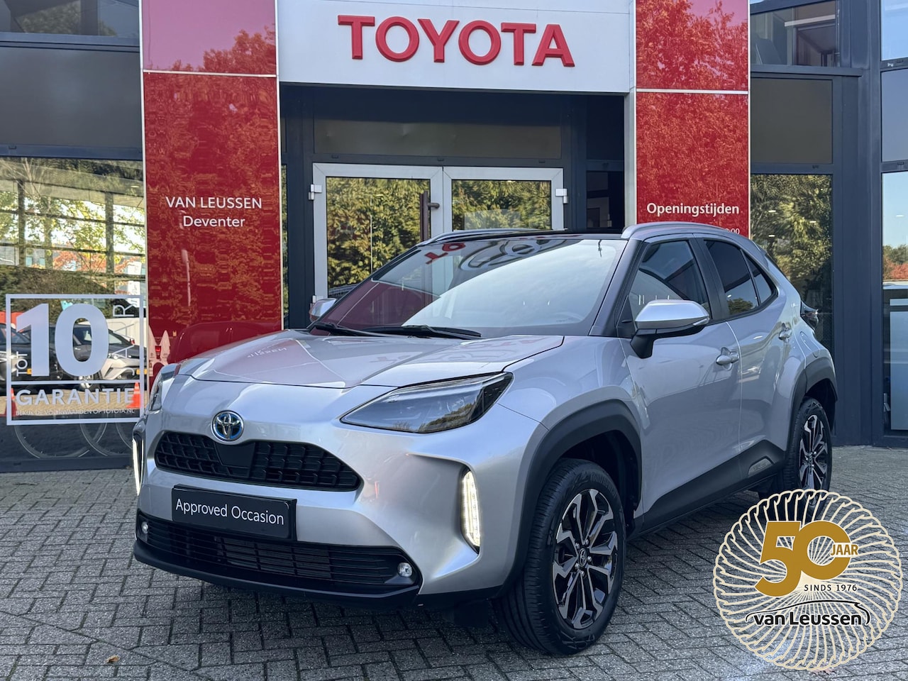 Toyota Yaris Cross - 1.5 Hybrid Dynamic STOEL/STUUR VERW. CLIMA/CRUISE CONTROL PANORAMADAK TREKHAAK - AutoWereld.nl
