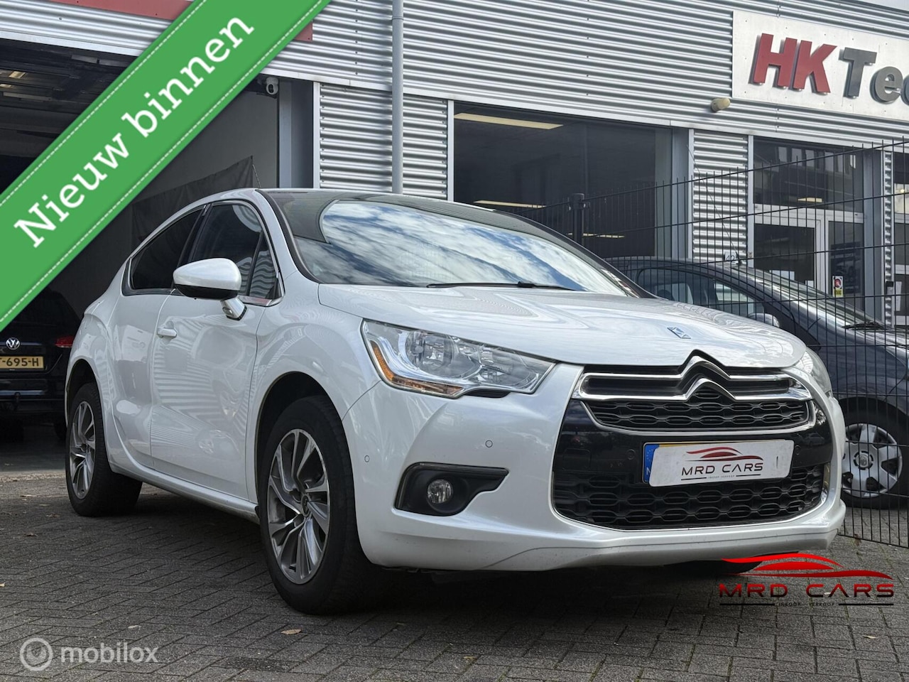 Citroën DS4 - 1.2 PureTech Chic VOL DEALER ONDERHOUDEN! - AutoWereld.nl