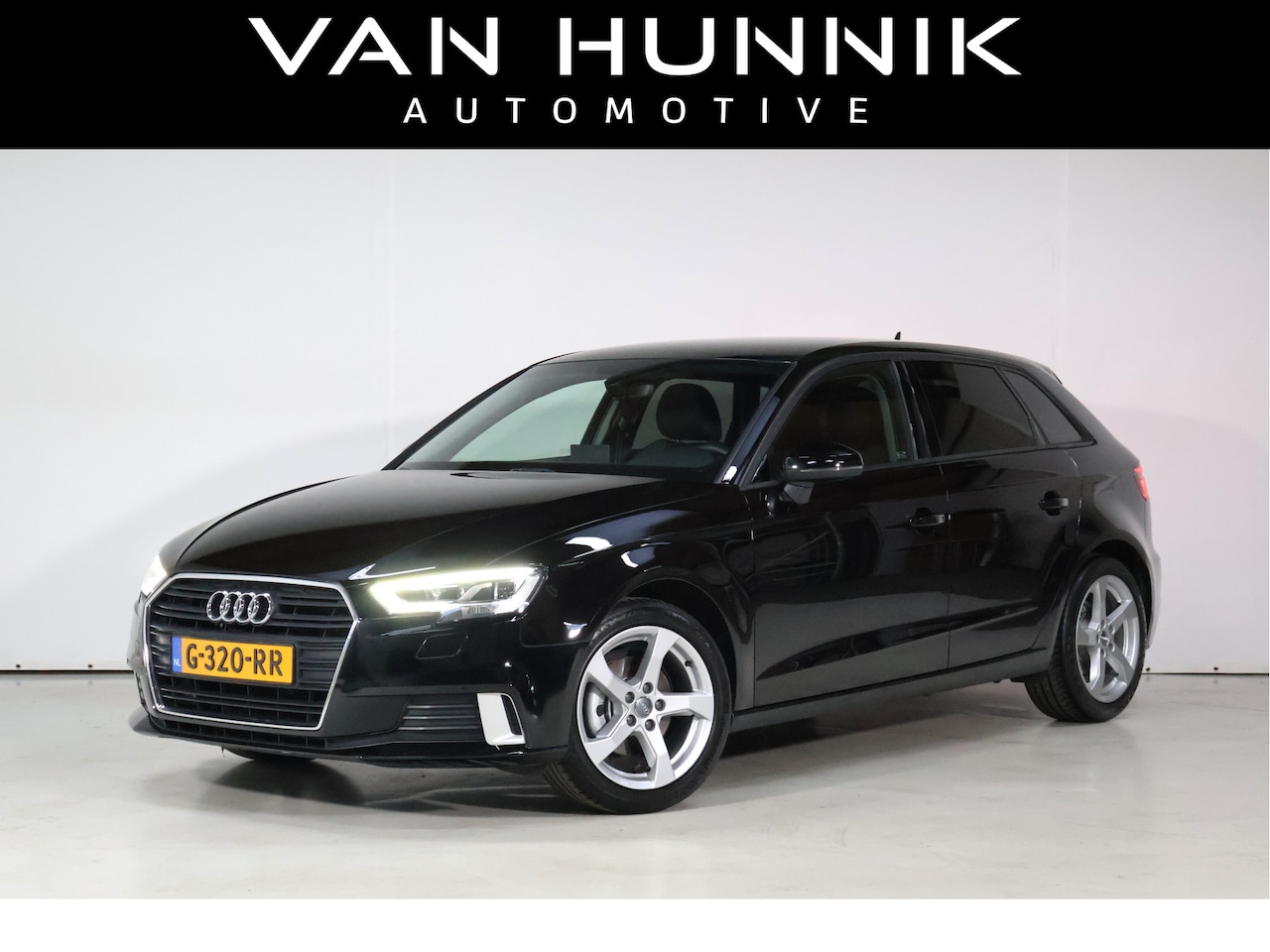Audi A3 Sportback - 30 TFSI Sport Clima | Cruise | NL-Auto | 77DKM - AutoWereld.nl