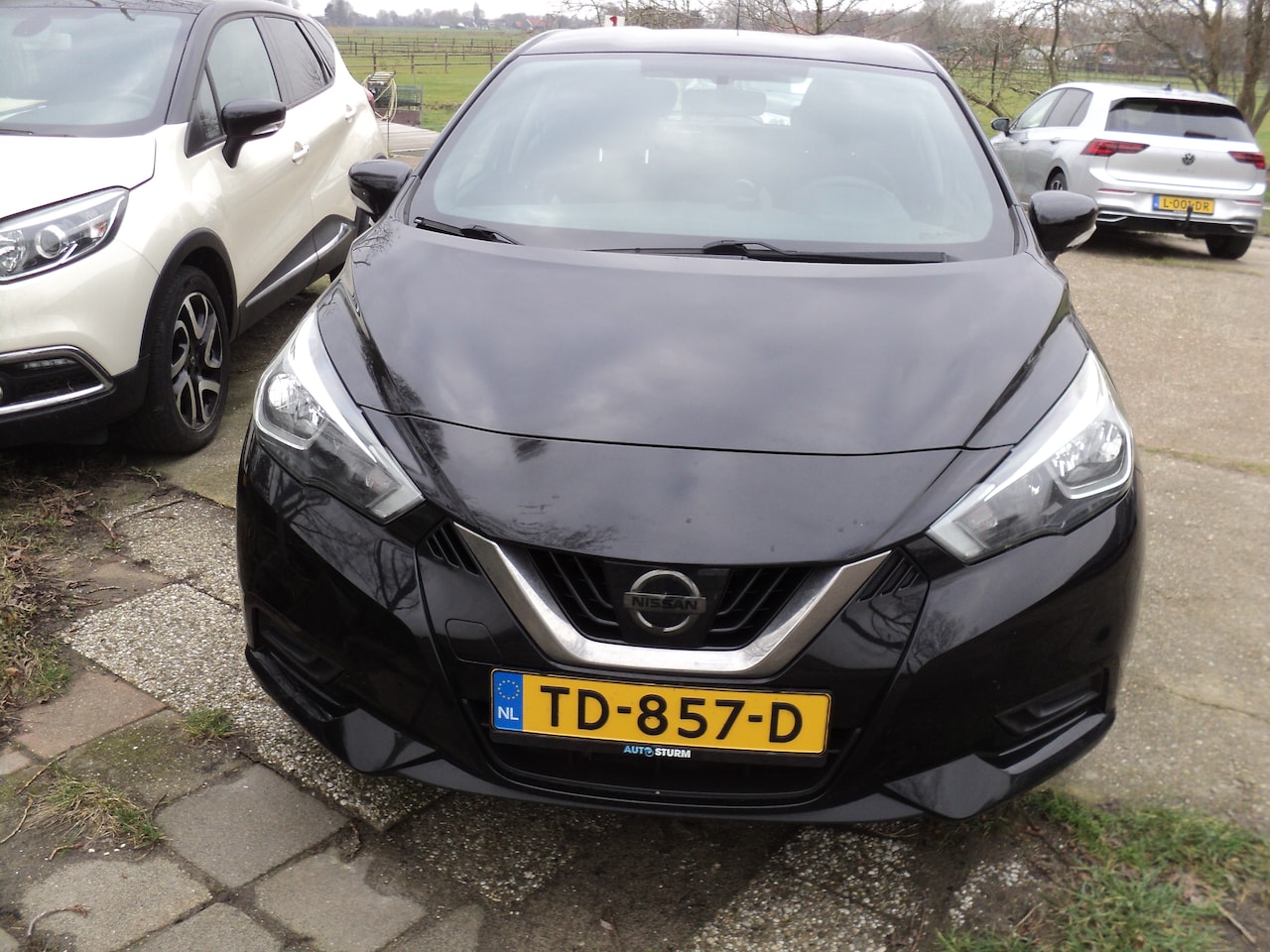 Nissan Micra - 0.9 IG-T N-Connecta NAVI / CRUIS / CLIMA / PDC / ELEK-PAKKET / LMV / 2 SLEUTELS+ BOEKJES - AutoWereld.nl