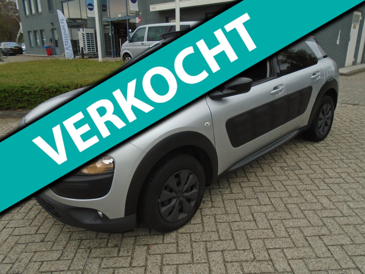 Citroën C4 Cactus - 1.6 BlueHDi Shine 1.6 BlueHDi Shine - AutoWereld.nl
