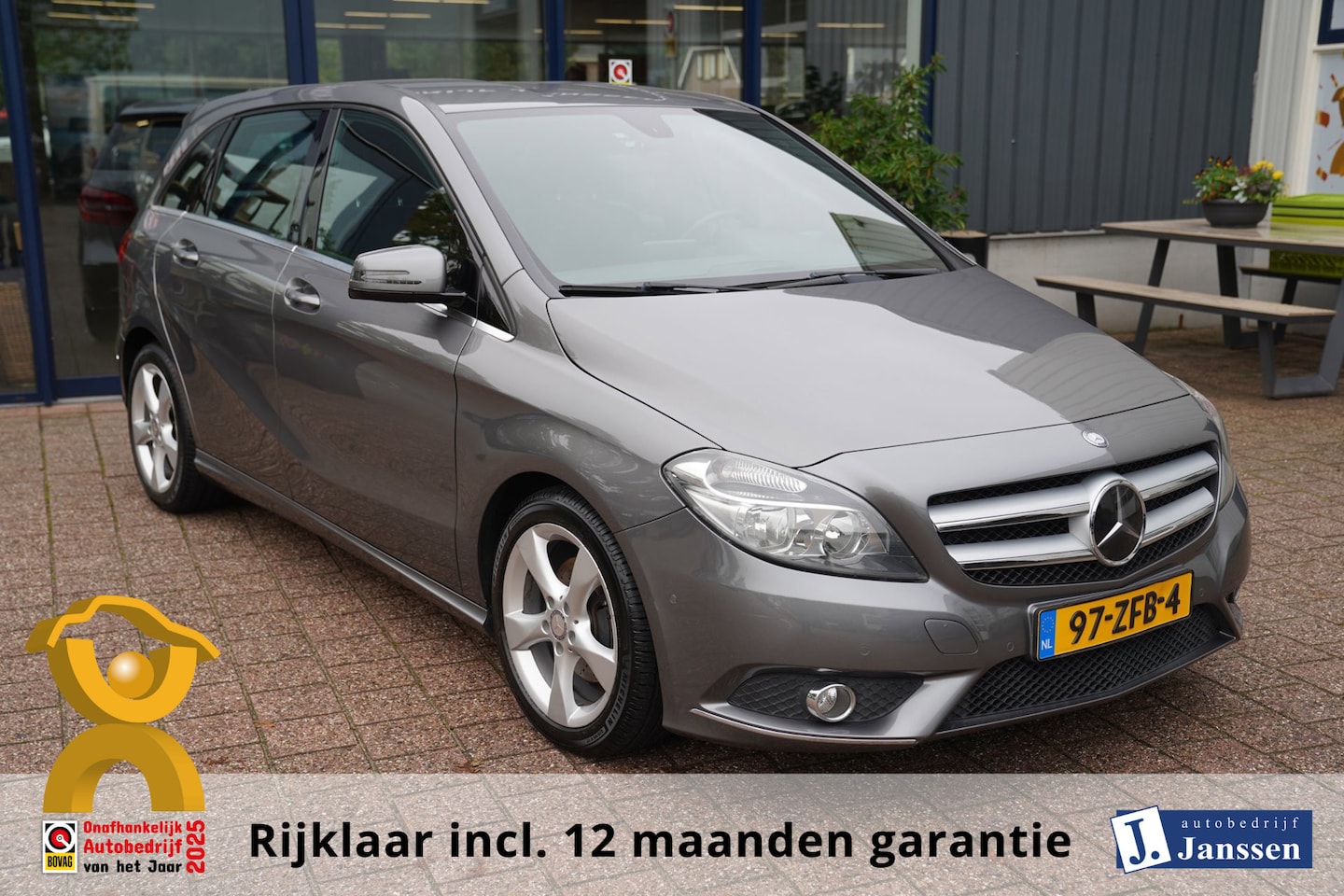 Mercedes-Benz B-klasse - 180 Ambition | Prijs rijklaar incl. 12 mnd garantie | Navi Half leder Pdc - AutoWereld.nl