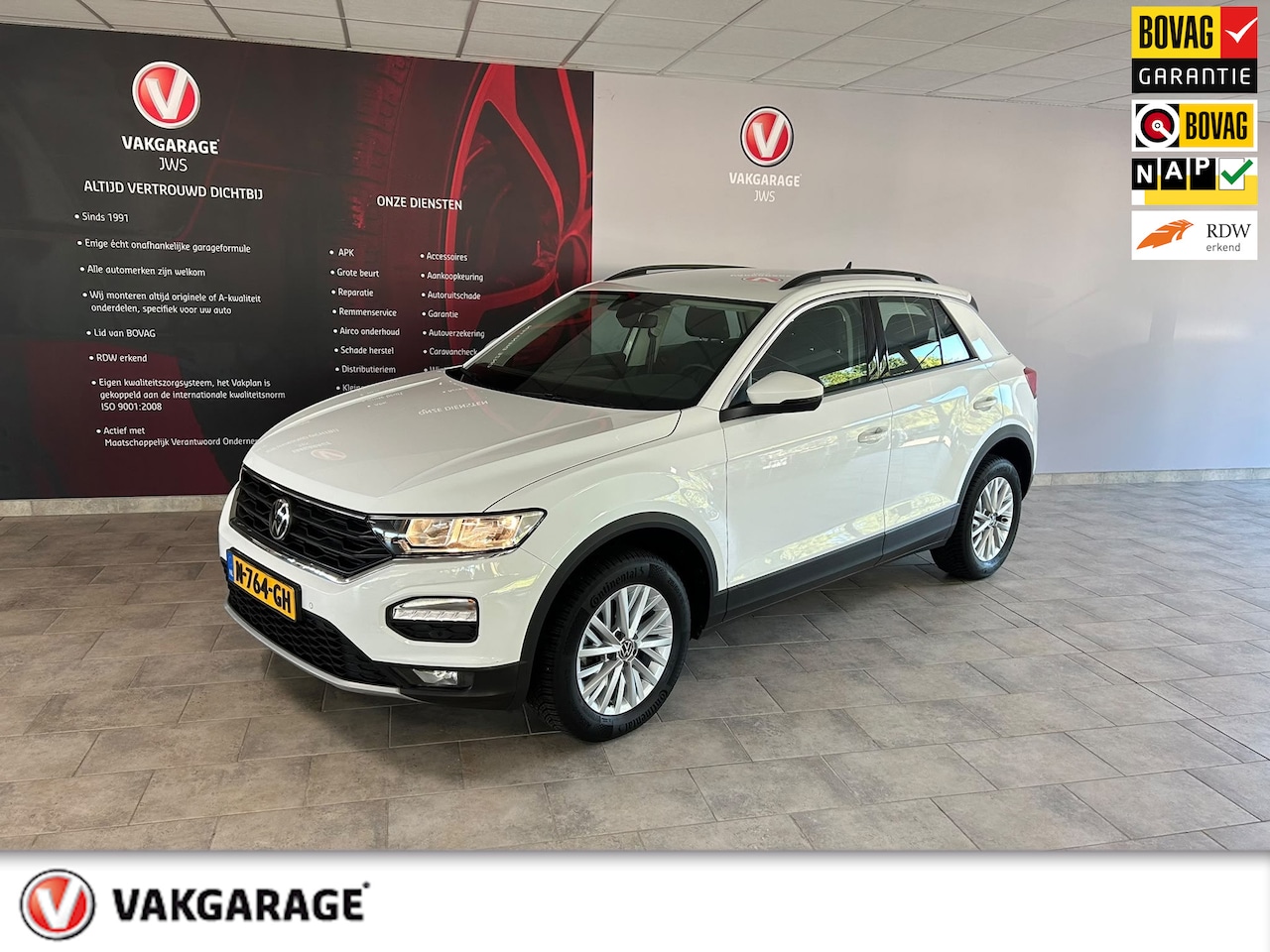 Volkswagen T-Roc - 1.5 TSI Style. incl. beurt en garantie. - AutoWereld.nl