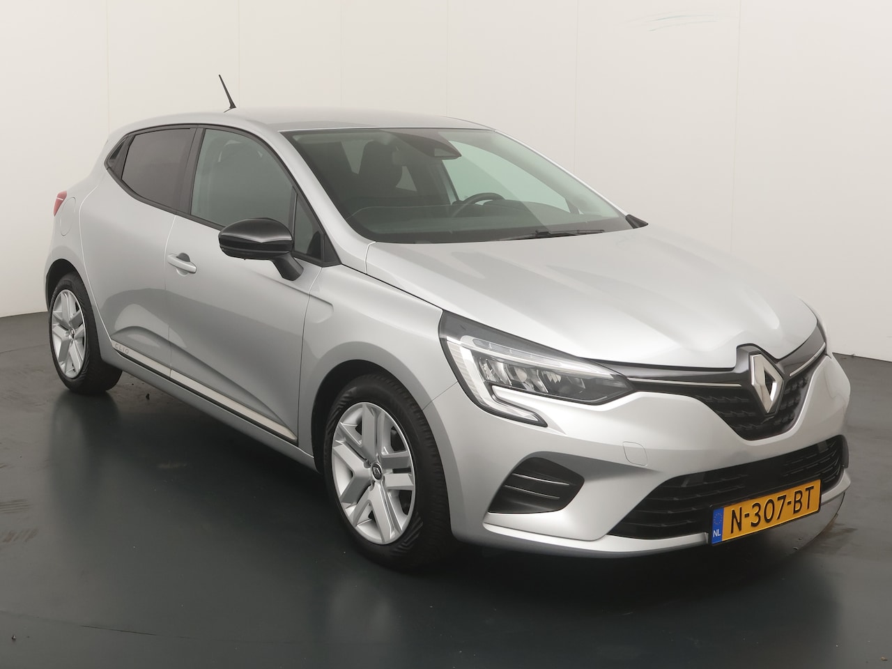 Renault Clio - 1.0 TCe 92 pk Zen | Airco | Navi | Cruise | Parkeerhulp | Apple Carplay | Pr. glass - AutoWereld.nl