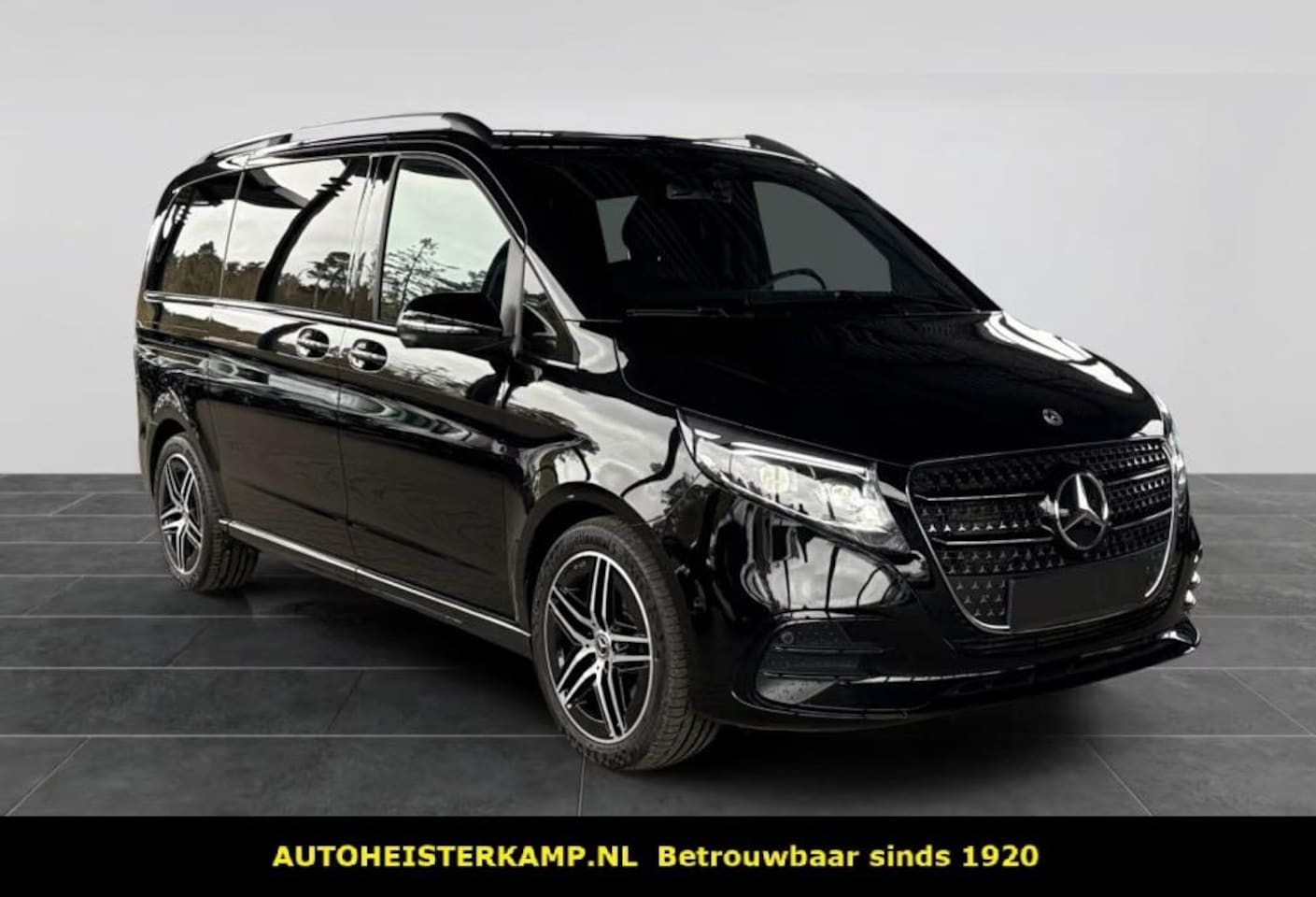 Mercedes-Benz V-klasse - V250d AMG Kort - AutoWereld.nl