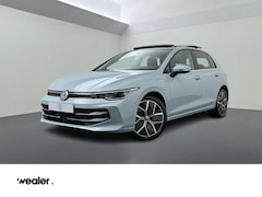 Volkswagen Golf - 1.5 eHybrid Style Edition | 204 PK | Trekhaak wegklapbaar | Adaptive Cruise Control | 360