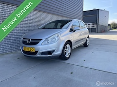 Opel Corsa - 1.4-16V Airco APK NAP Velgen Onderhoudsboekjes