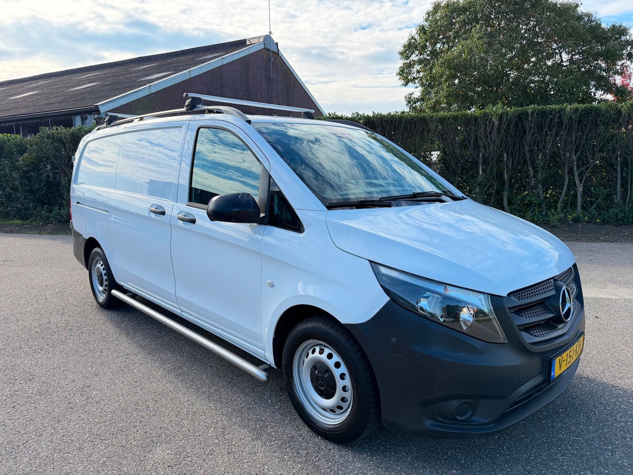 Mercedes-Benz Vito - 111 CDI LANG - AC - EURO 6 - APK 10/2027 - AutoWereld.nl