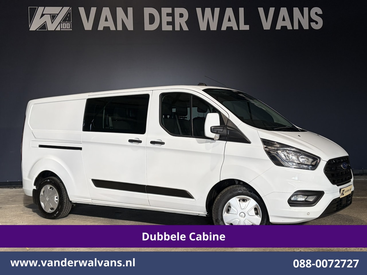 Ford Transit Custom - 2.0 TDCI 131pk L2H1 Dubbele Cabine Euro6 Airco | 6-Zits | Camera | Navigatie | LED | Apple - AutoWereld.nl