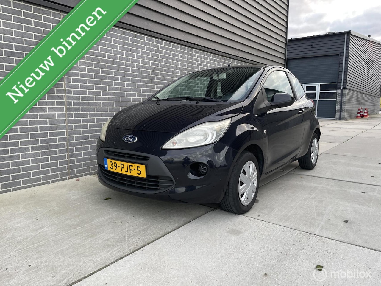 Ford Ka - 1.2 Comfort APK NAP Airco Onderhoudsboekjes E-Ramen - AutoWereld.nl