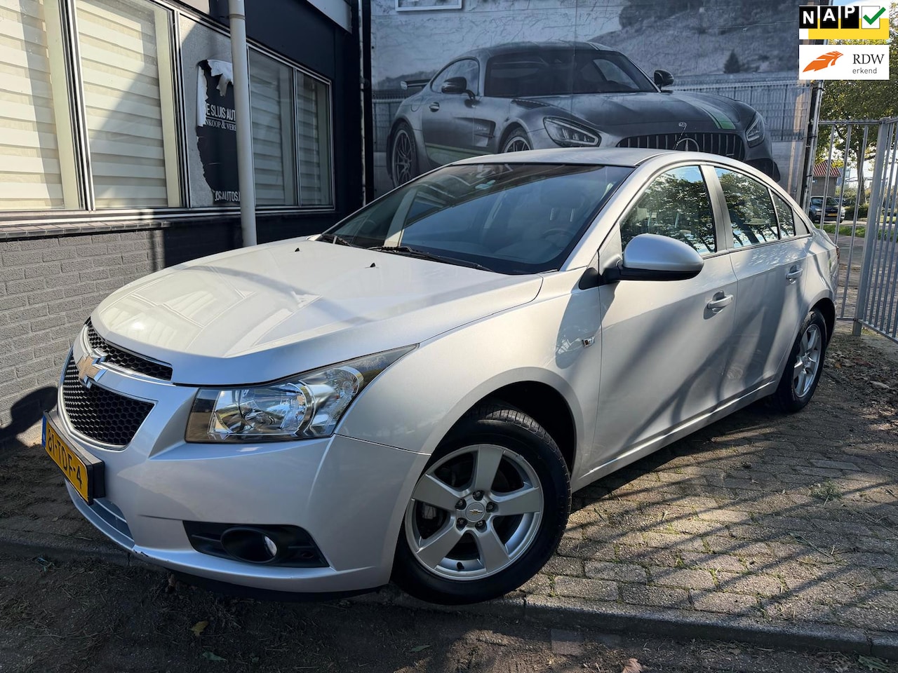 Chevrolet Cruze - 1.8 LS Navi NAP - AutoWereld.nl