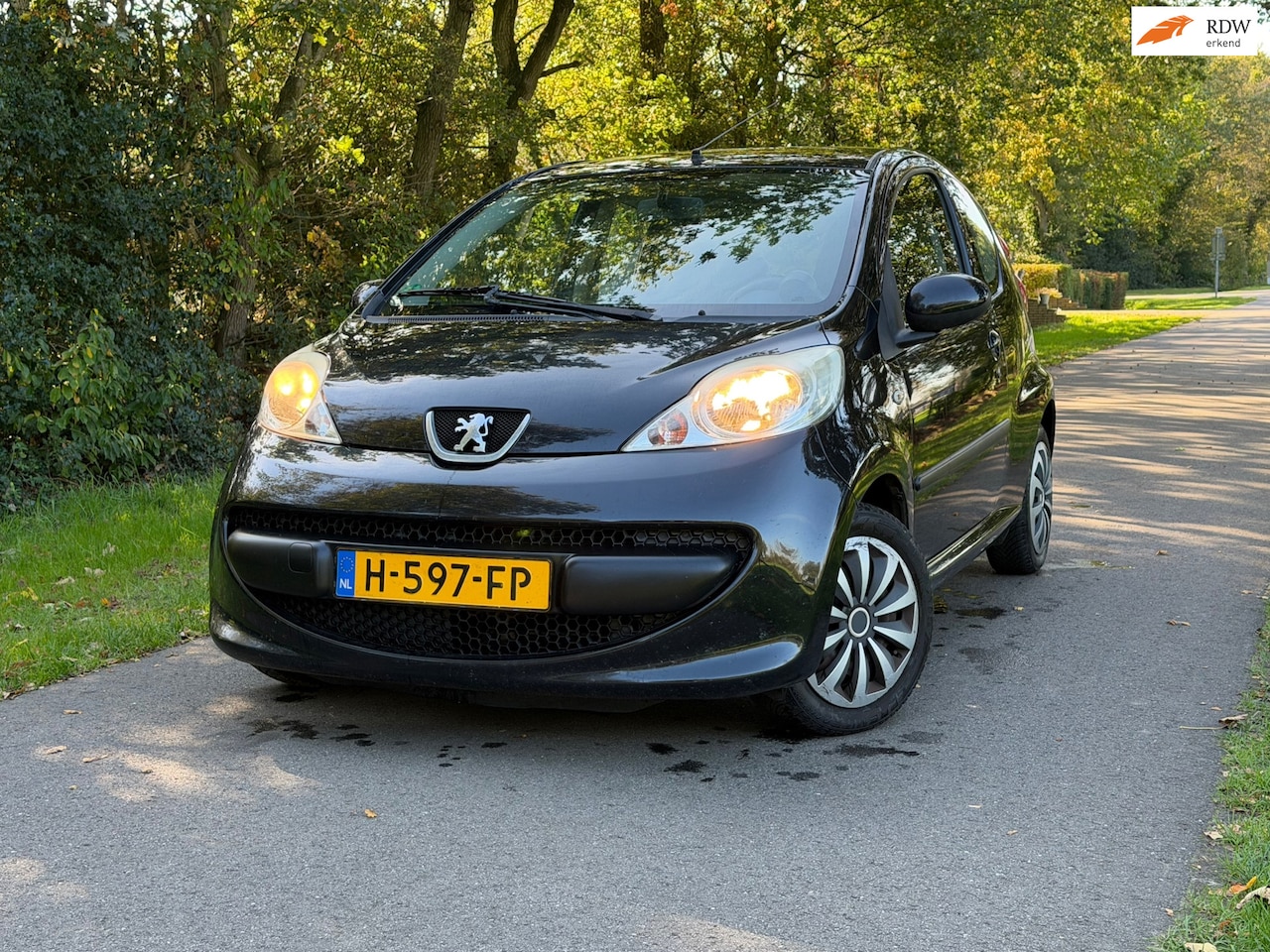Peugeot 107 - 1.0-12V XR | Airco + Toerenteller Nu € 1.975,- !!! - AutoWereld.nl