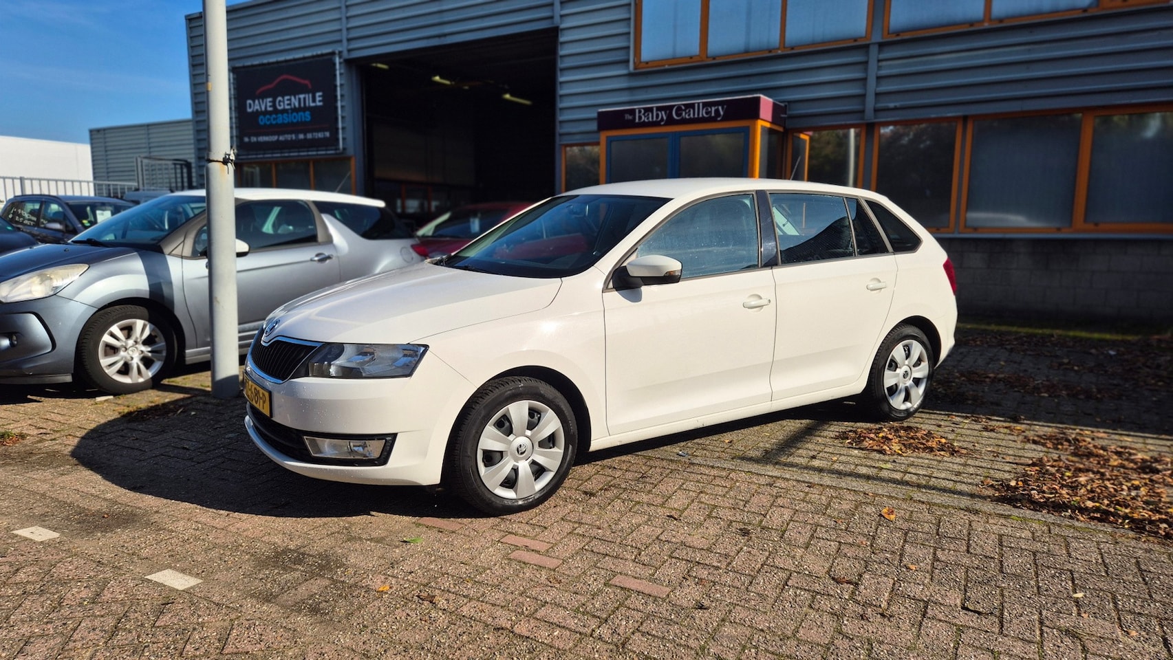 Skoda Rapid Spaceback - 1.2 TSI Spaceback Greentech Style. - AutoWereld.nl
