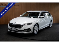 Skoda Octavia Combi - 1.4 TSI iV PHEV HUD Leder Memory Camera ACC Stuurverwarming Ambient Keyless Virtual