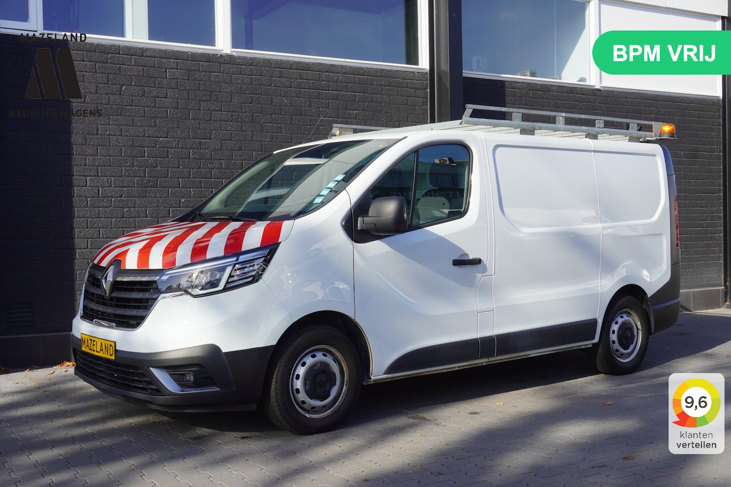 Renault Trafic - 2.0 Blue dCi 130PK - Airco - Navi - Cruise - €16.900,- Excl. - AutoWereld.nl