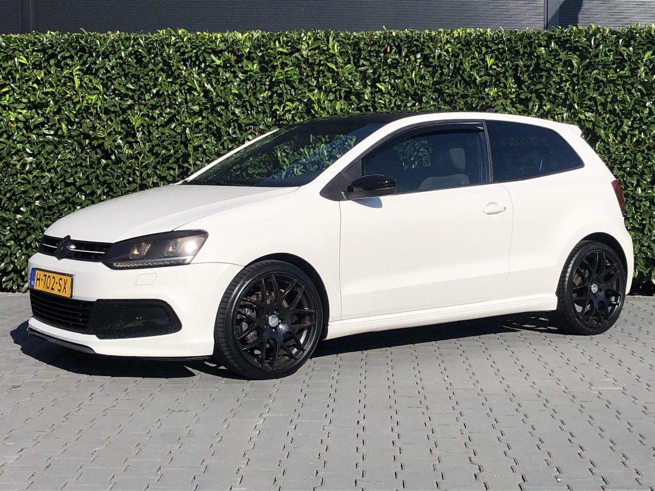 Volkswagen Polo - 1.2 TSI R-Line Edition, LED, STOELVERWARMING, CLIMATE, NAVI, CRUISE, EL-RAMEN, 18 INCH - AutoWereld.nl