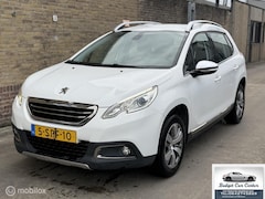 Peugeot 2008 - 1.2 VTi Allure. Hoge instap. APK BIJ AFLEVERING